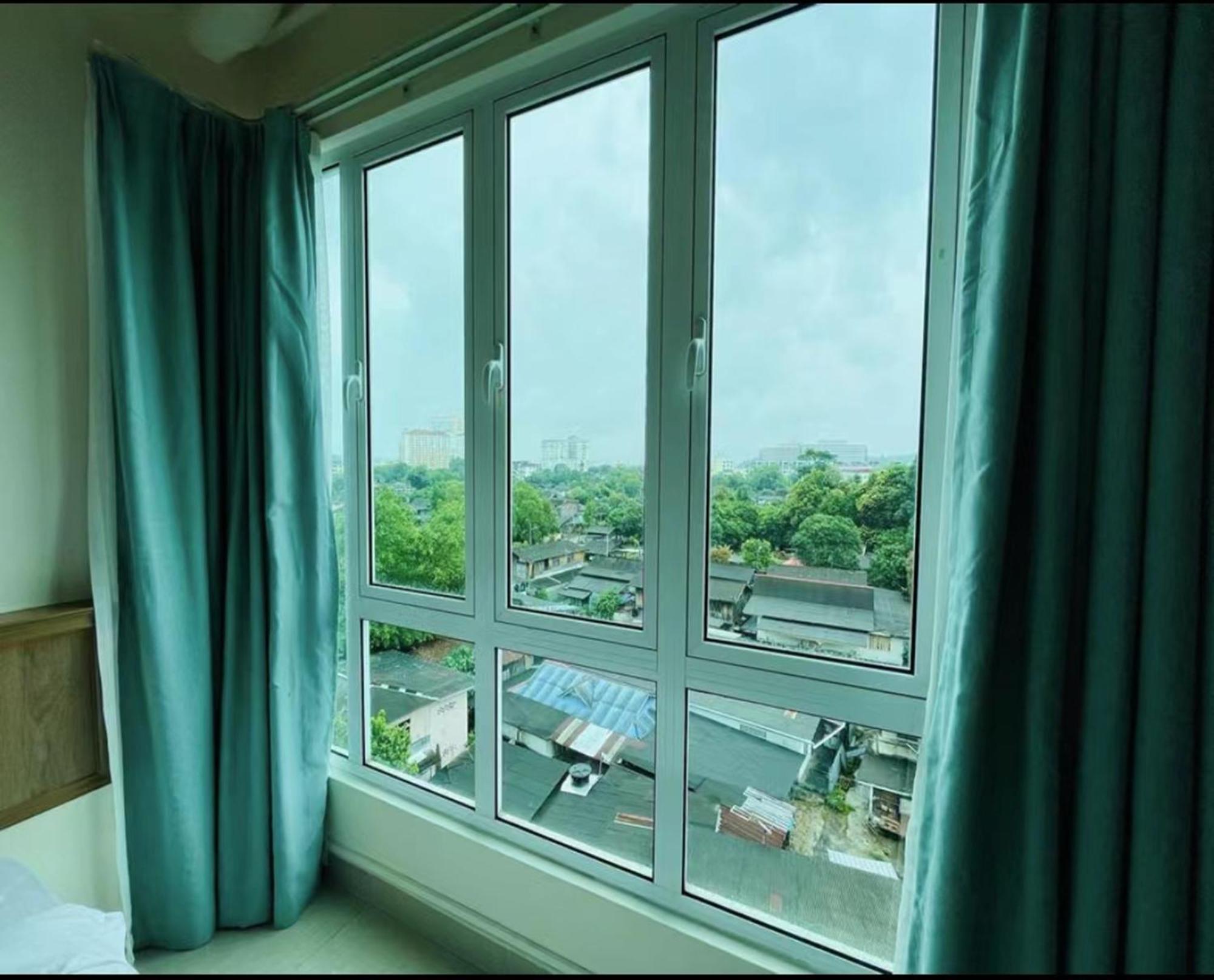 Alexis Kt Roomstay Kuala Terengganu Phòng bức ảnh